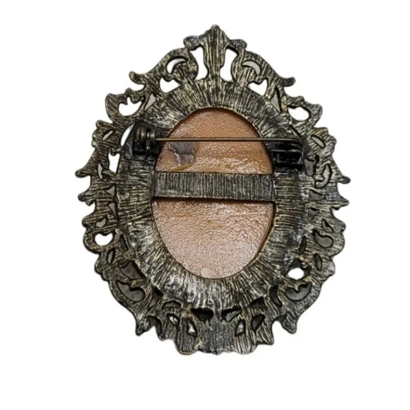 VTG STYLE Flower Cameo Brooch Metal Filigree Carved Noblesse Collection 2003 New - Picture 6 of 8